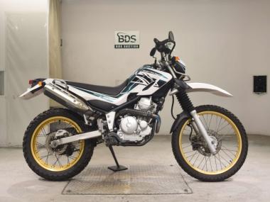 Yamaha Serow 250