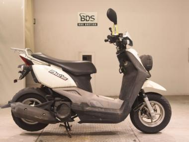 Yamaha Bw's-3