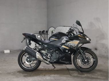 Kawasaki Ninja400