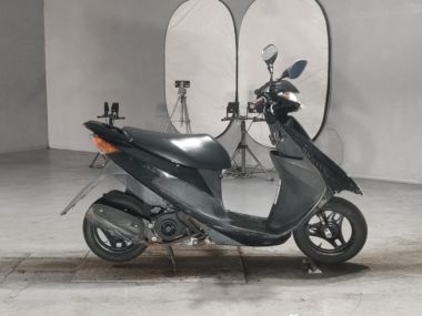 Suzuki Address V50