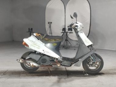 Suzuki Address V100