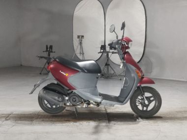 Suzuki Let's4