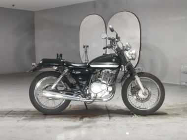 Suzuki ST250E