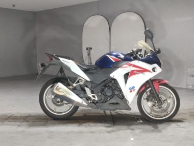Honda CBR250R