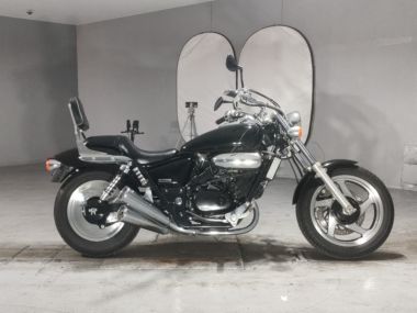 Honda Magna 250