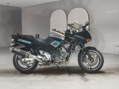 Honda CBR1000F