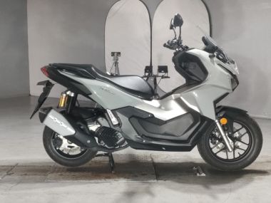 Honda ADV160