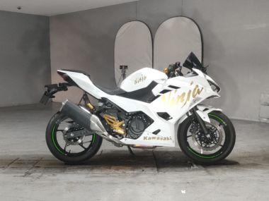 Kawasaki Ninja400