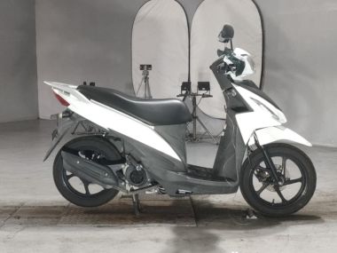 Suzuki Address V110
