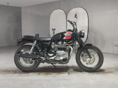 Triumph T100 Bonneville