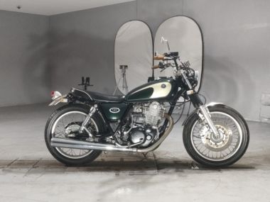 Yamaha SR400-1