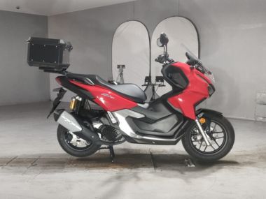 Honda ADV160