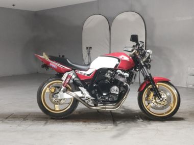 Honda CB400SFV-3