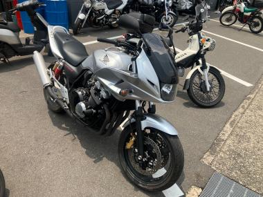 Honda CB400SFV-3 Boldor