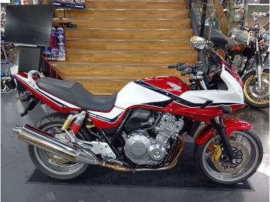 Honda CB400SFV-3 Boldor