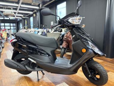 Yamaha Axis Z