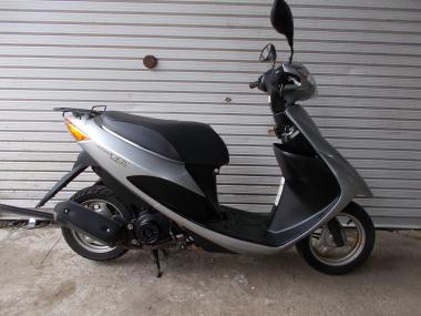 Suzuki Address V50
