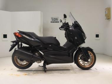 Yamaha X-MAX250-2