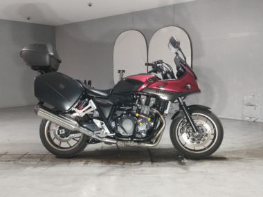 Honda CB1300SF Boldor