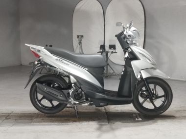 Suzuki Address V110