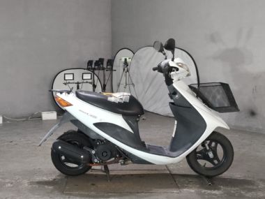 Suzuki Address V50