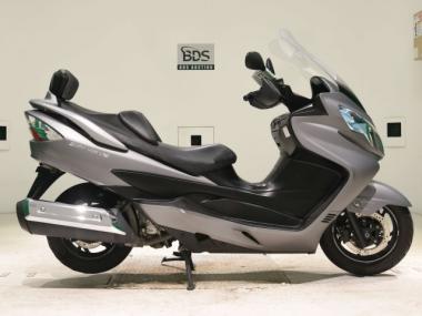 Suzuki Skywave 400s