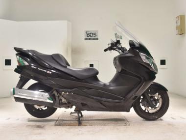 Suzuki Skywave 250s