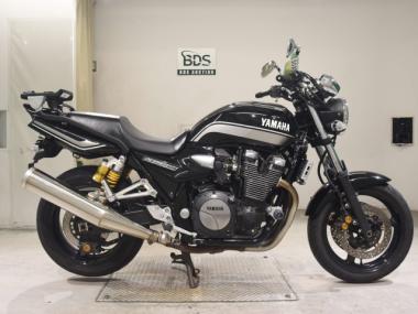 Yamaha XJR1300