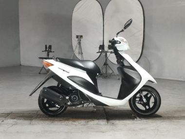 Suzuki Address V50