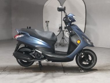 Yamaha Axis Z