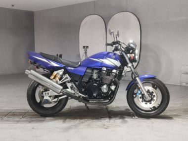 Yamaha XJR400R-1