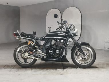 Kawasaki ZRX400