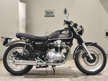 Kawasaki W800-2