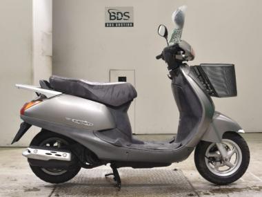 Honda Lead 100