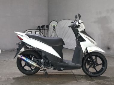 Suzuki Address V110