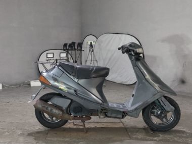 Suzuki Address V100
