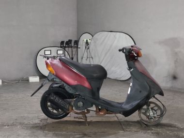 Suzuki Let's2
