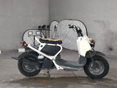Honda Zumar