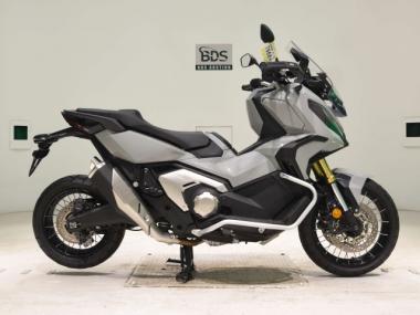 Honda X-ADV750