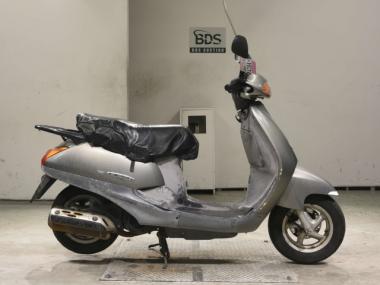 Honda Lead 100