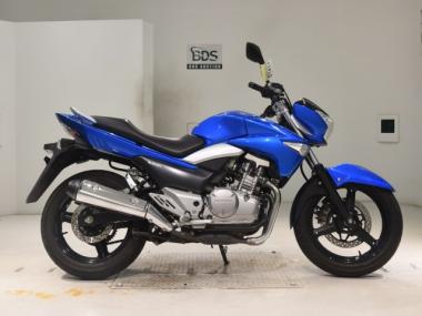 Suzuki GSR250