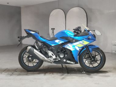 Suzuki GSX250R