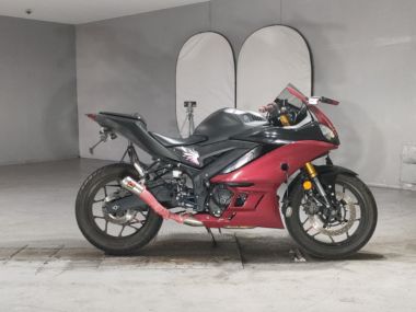Yamaha Yzf-R25