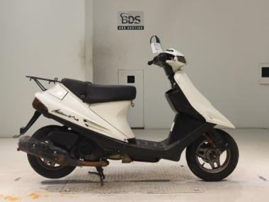 Suzuki Address V100
