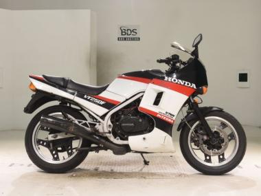 Honda VT250 Integra
