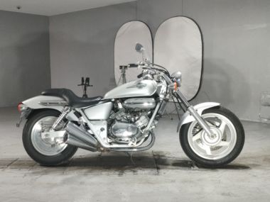 Honda Magna 250