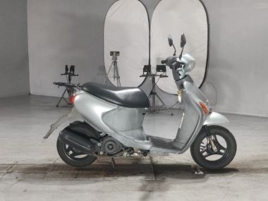 Suzuki Let's4
