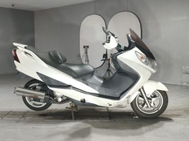 Suzuki Skywave 250