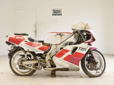 Yamaha TZR250