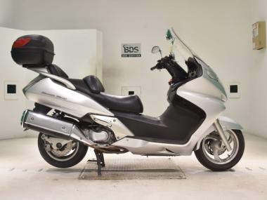 Honda Silverwing 400